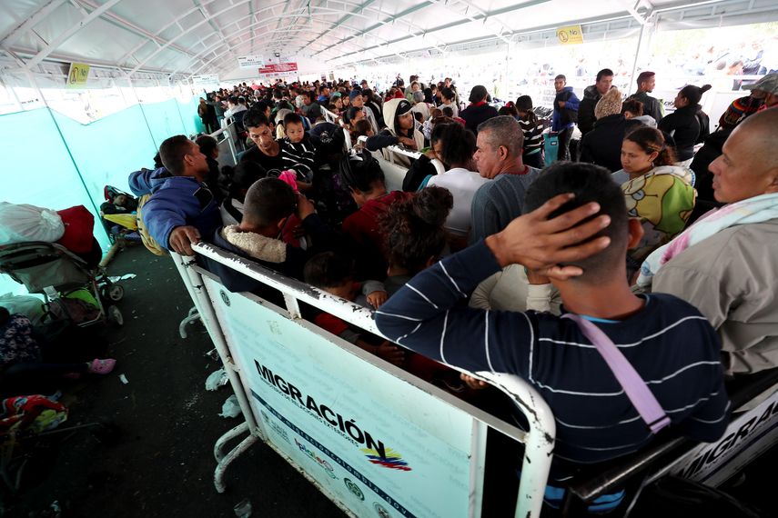 La cifra de ingresos de venezolanos por día al Perú se elevó de los 1.300 en promedio a 2.500 el sábado 8 de junio, hasta alcanzar los 5.400 el miércoles 12