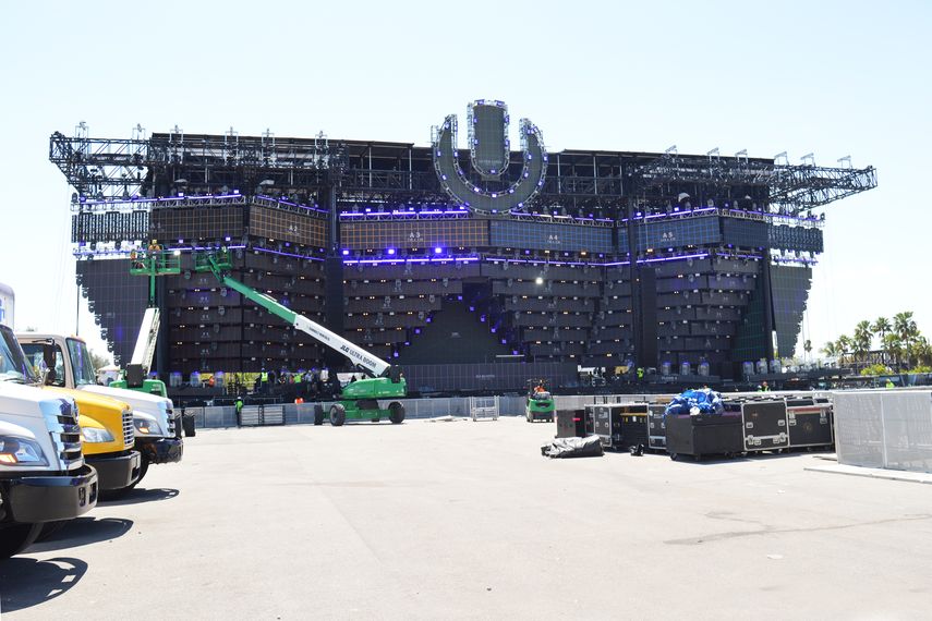 El escenario principal contará con miles de luces y despliegues visuales.