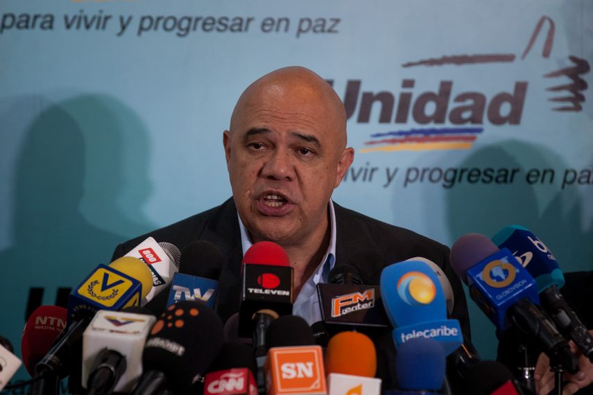 El portavoz de la MUD señaló que la MUD ha dicho con claridad que la experiencia de diálogo está cerrada.