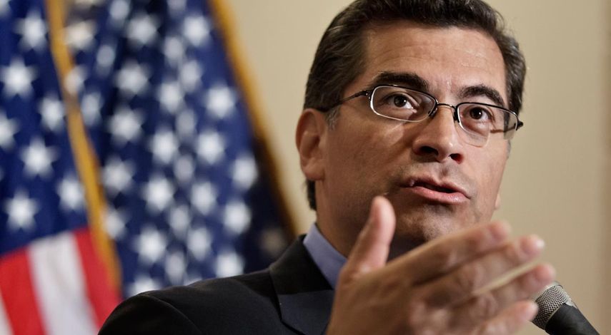 Xavier Becerra prestó juramento este martes como nuevo fiscal general de California.