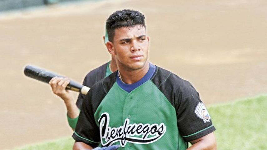 Moncada podría recibir entre 30 y 40 millones de dólares por su firma. (ARCHIVO)