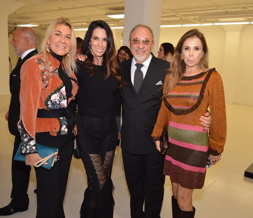 Ana Remos, Abigail Pollak, Emilio Estefan y Elizabeth Schutz.