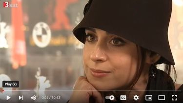 La directora Maryam Moghadam es una de las cineastas a las que Irán le confiscó su pasaporte.