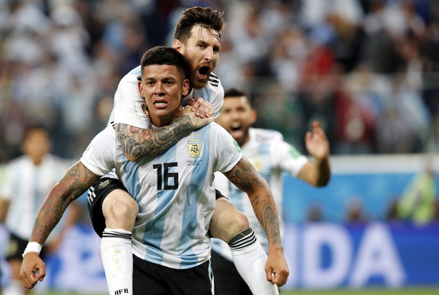 Marcos Rojo anotó el triunfo de Argentina en un emocionante encuentro.