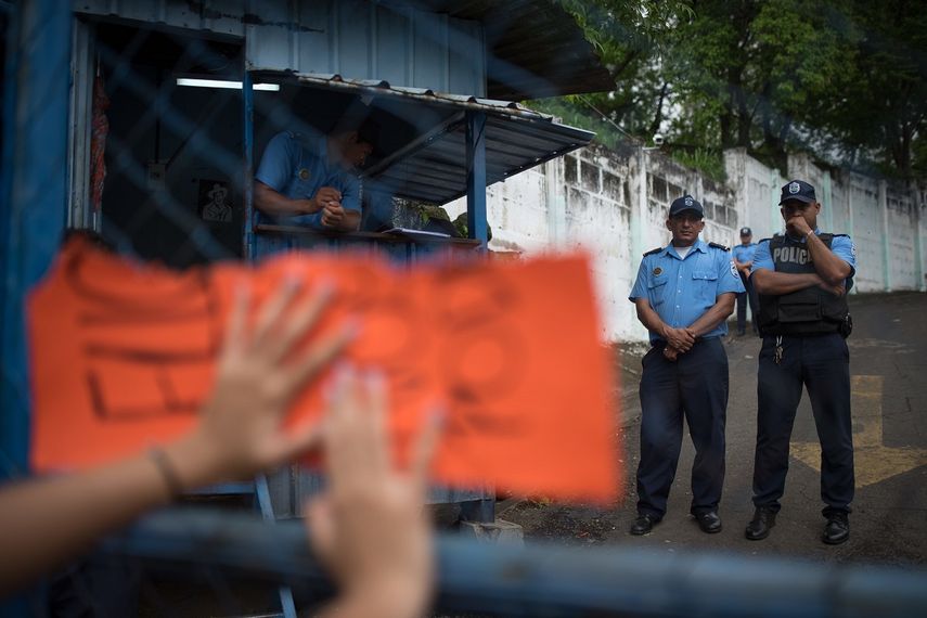 La entrada de El Chipote, en Managua, se&ntilde;alado como un centro de torturas de la Polic&iacute;a de Nicaragua.&nbsp;