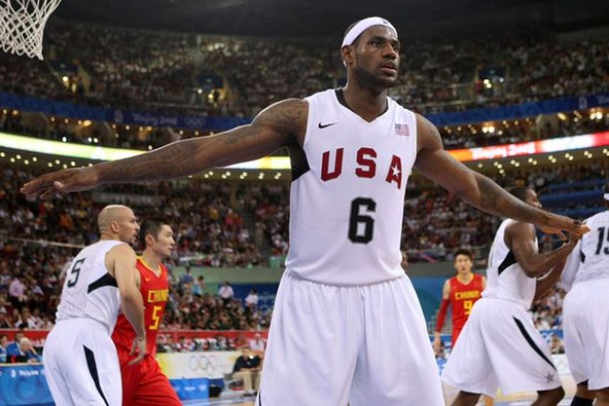 LeBron James vuelve a aparecer como uno de los candidatos más sólidos para integrar el equipo de EEUU. (ARCHIVO)