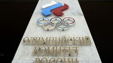 Foto del 6 de diciembre de 2017 del logo del Comit&eacute; Ol&iacute;mpico de Rusia en la entrada de su sede en Mosc&uacute;.&nbsp;