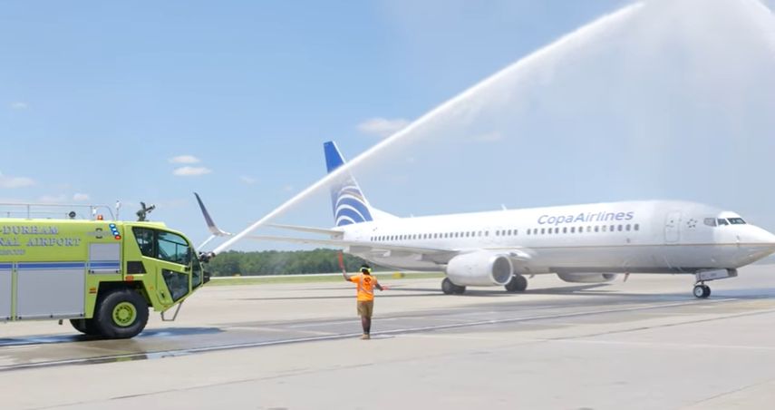 Inauguración del vuelo.