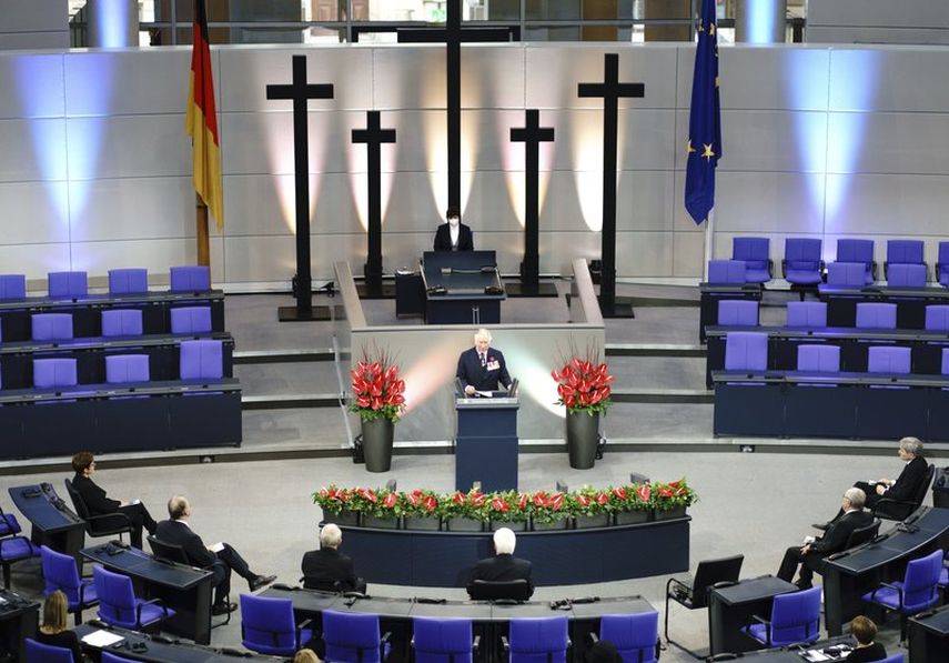 El príncipe Carlos da un mensaje conmemorativo en el Parlamento alemán en Berlín, el 15 de noviembre de 2020.&nbsp;