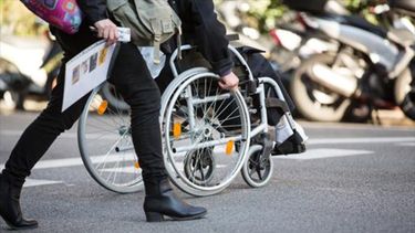 Tres de cada cuatro usuarios de sillas de ruedas sufren dolor de cuello y espalda,&nbsp;