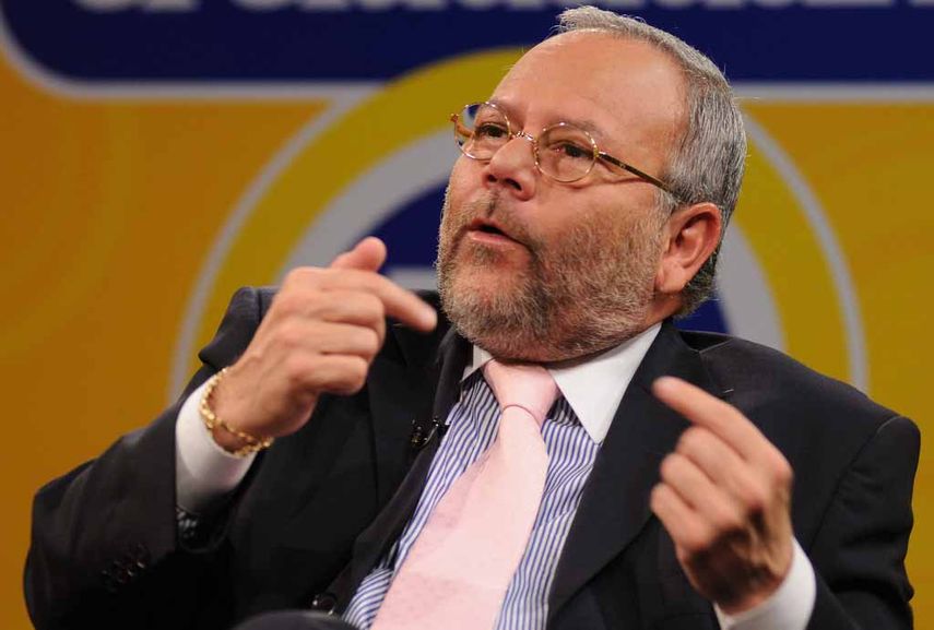 Carlos Pareja Yannuzzelli, ministro ecuatoriano de Hidrocarburos (CORTESÍA/energía16.com)