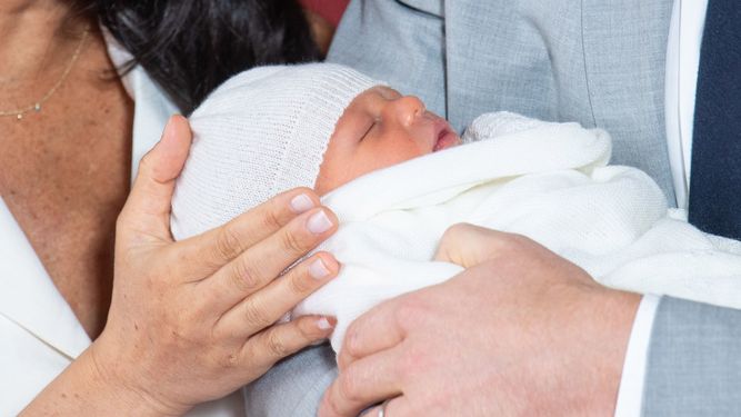Tiene un temperamento muy dulce, es bastante tranquilo, agregó la antigua actriz estadounidense, a lo que el duque de&nbsp;Sussex&nbsp;añadió, entre risas, que no sabía de quién sacaba esa tranquilidad.