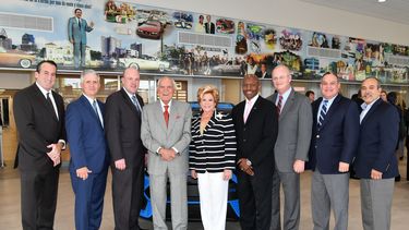 Wayne Cooper, Rick Brisson, Kevin Cour, Gus y Lilliam Machado, Ernest P. Modock Jr, Eric Nelson, Steven Smith y Osvaldo García Jr.