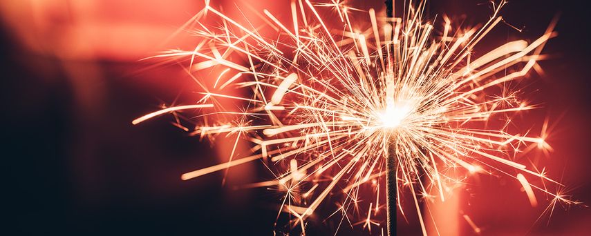 La temporada navideña conlleva un aumento del recibo de la luz de alrededor del 30 %.