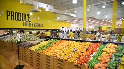 Frutas y vegetales cosechados en el sur de Florida.