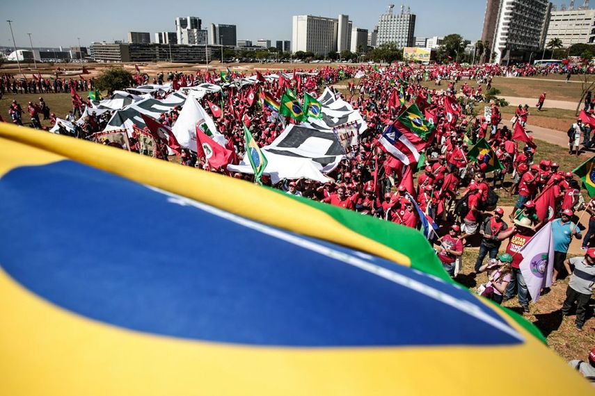 Simpatizantes de Lula piden su candidatura presidencial