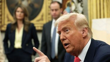 El presidente Donald J. Trump en la Oficina Oval.