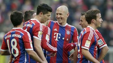 Bayern Munich le gana 8-0 al Hamburgo. (AP)