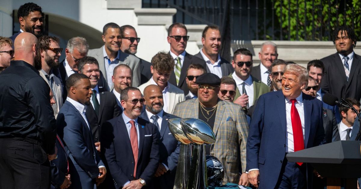 Trump recibe en la Casa Blanca a los Philadelphia Eagles, campeones de la NFL