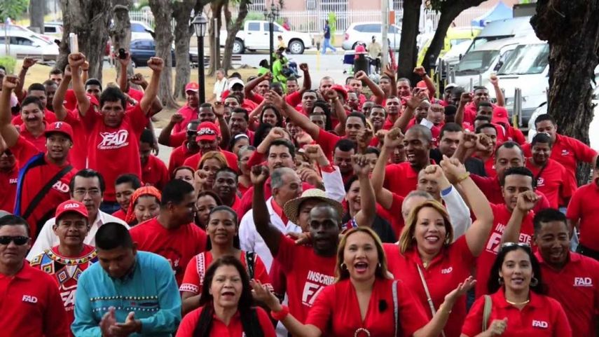 Opositores agrupados en el FAD y otros movimientos han calificado los comicios del domingo como un circo electoral&nbsp;