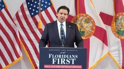 Ron DeSantis, gobernador de Florida, durante el anuncio. Ron DeSantis, gobernador de Florida, durante el anuncio.