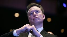 Elon Musk, el mayor billonario del mundo. Elon Musk, el mayor billonario del mundo.