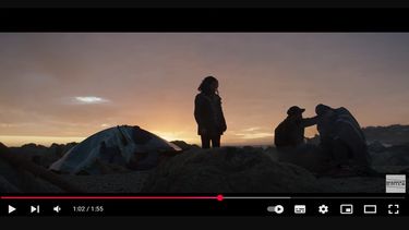 Escena de la película Isla Negra.