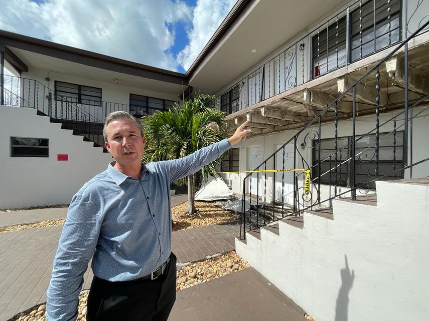 René García comisionado del Miami Dade. René García comisionado del Miami Dade.