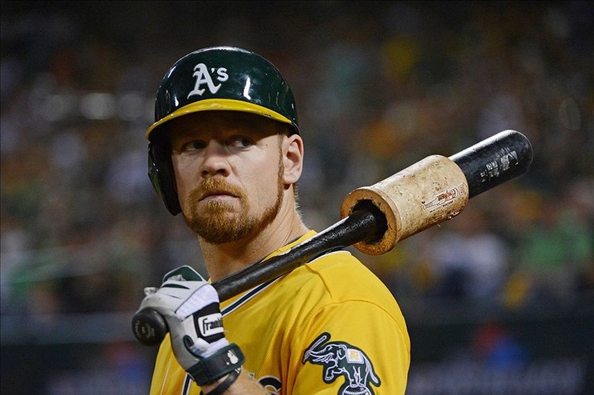 Brandon Moss está en la mira de los peces. (AP)