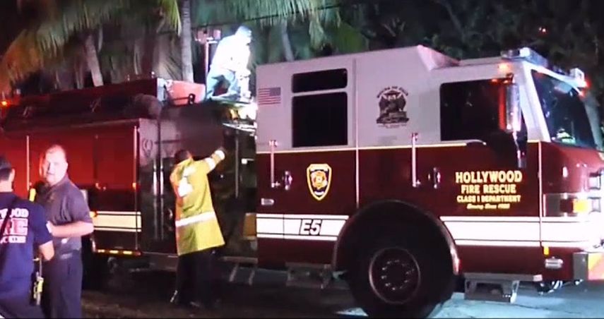 Las víctimas tuvieron que ser trasladadas al hospital Jackson Memorial para tratar lesiones por inhalación de humo y quemaduras.