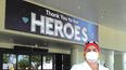 Dayamil Rodr&iacute;guez, a la entrada del hospital.