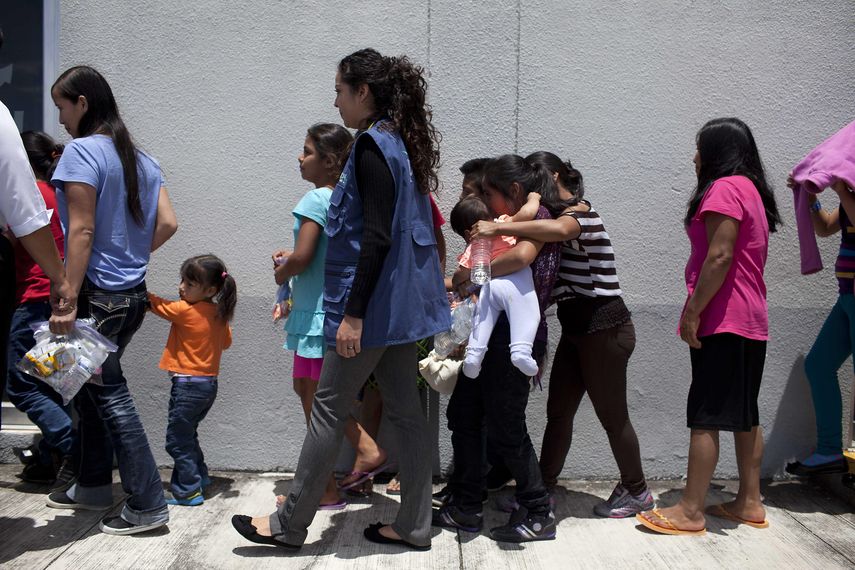 Medio centenar de niños centroamericanos indocumentados llegan a refugio en Miami. Imagen de archivo.&nbsp;