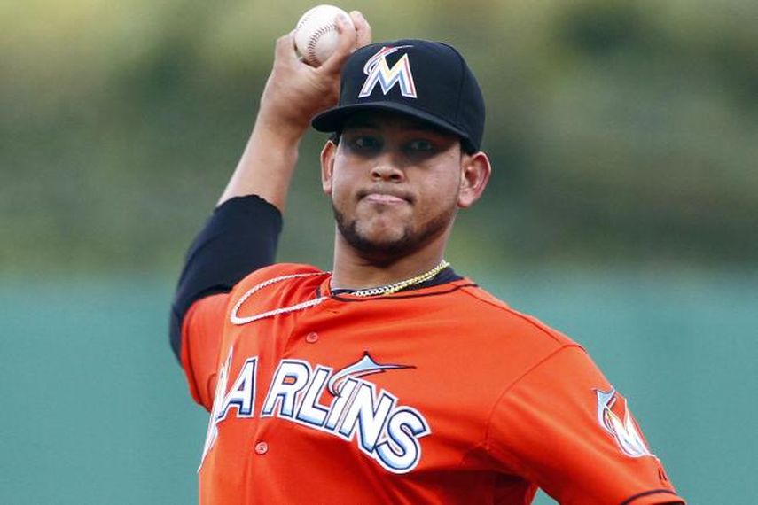 Álvarez se ha convertido en una pieza clave para los Marlins. (ARCHIVO)