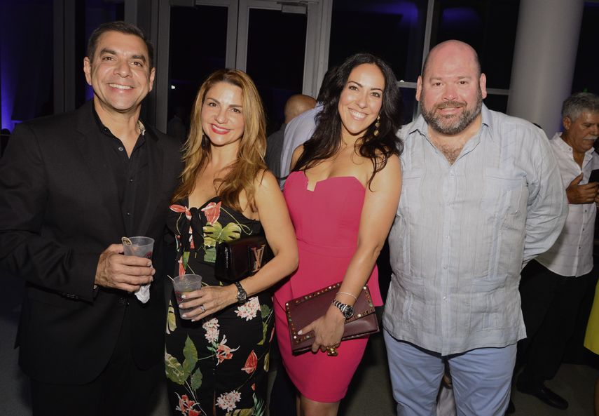 José y Michelle García, junto a Aimée y Rodolfo Lleonart.&nbsp;