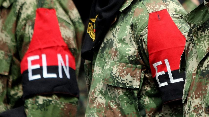 Guerrilleros uniformados del Ejército de Liberación Nacional (ELN) en Colombia.