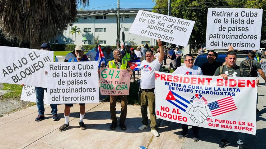 Castristas en Miami vuelven a provocar al exilio