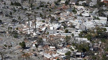 Viviendas dañadas y escombros, el jueves 29 de septiembre de 2022, en Fort Myers Beach, Florida, tras el paso del huracán Ian.&nbsp; &nbsp;