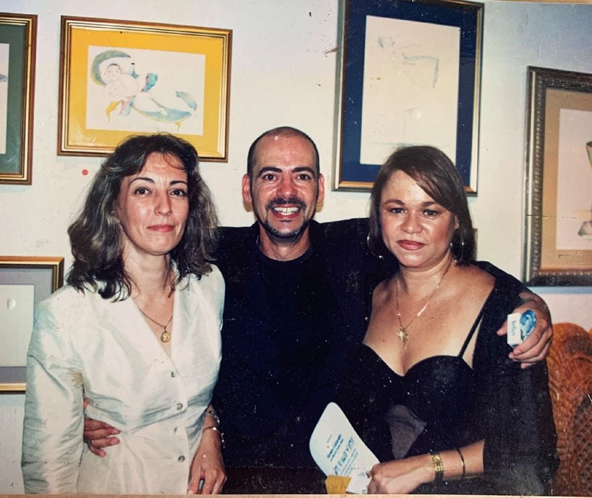 Ena, Rami, y Zoé. Unzueta Gallery, Miami, 2004.&nbsp;