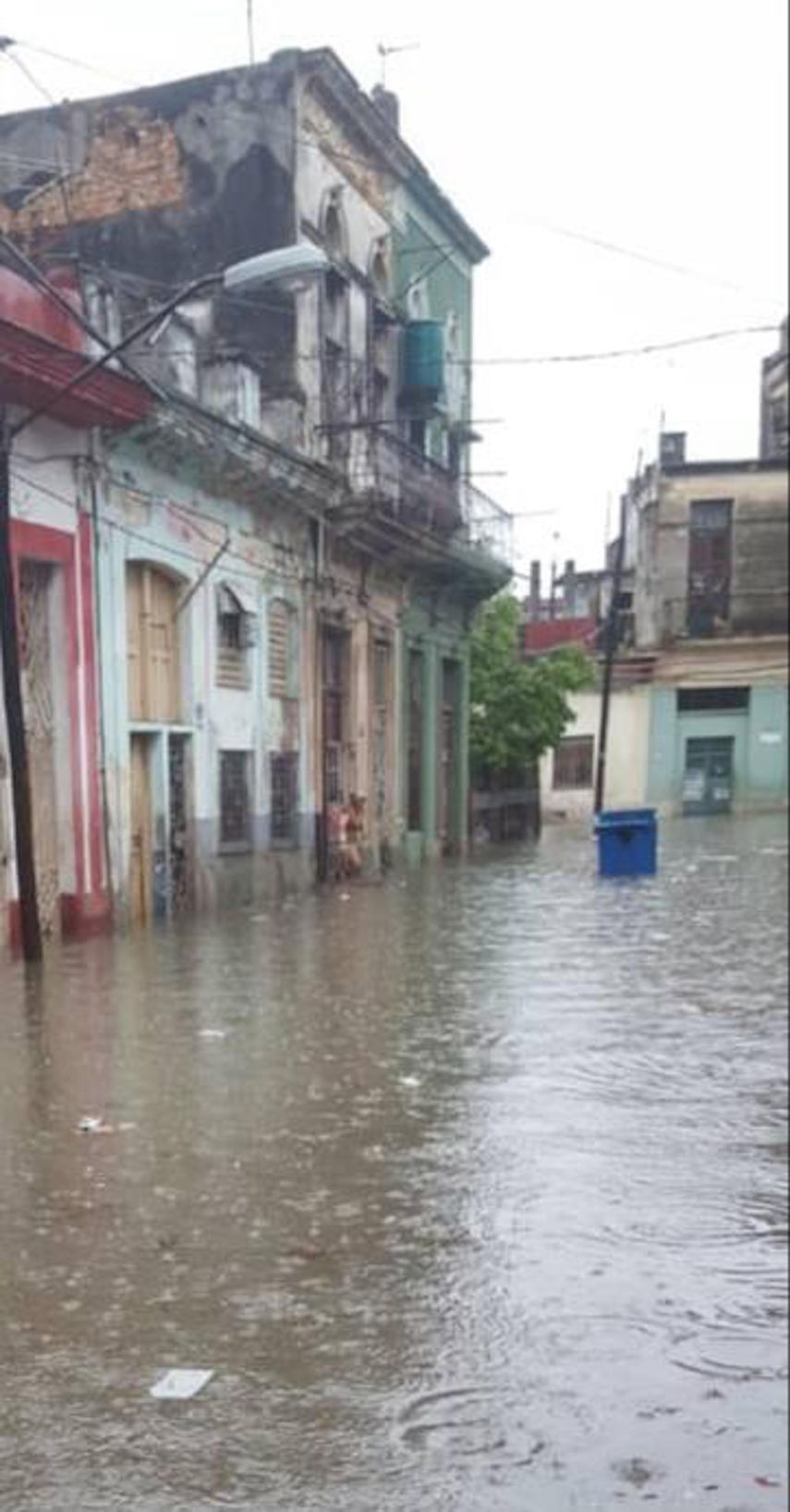 Inundaciones en el barrio Jesús María, en Centro Habana, Cuba.