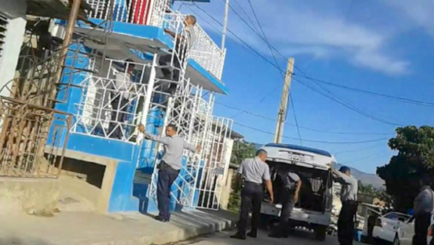 Operativo policial en la sede de UNPACU.&nbsp;