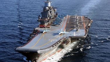 El portaviones de la Marina de Rusia Almirante Kuznetsov &nbsp;