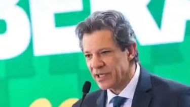El ministro de Hacienda de Brasil, Fernando Haddad, dijo que su país y Estados Unidos podrían colaborar em las energías renovables o la tecnología