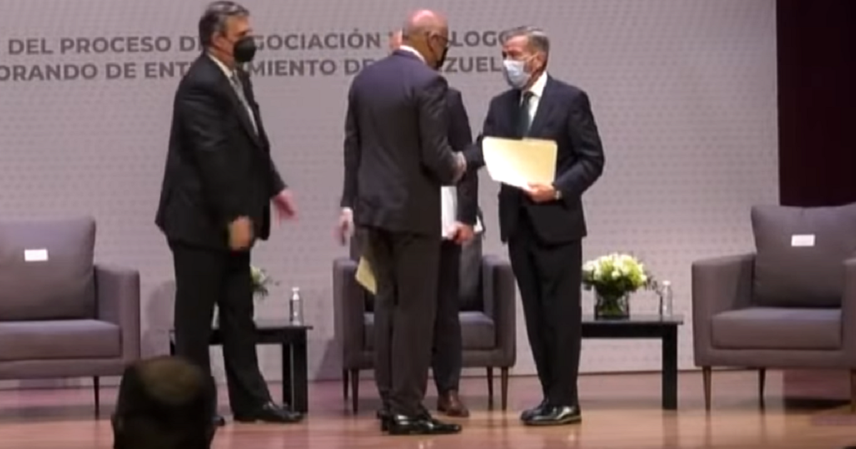 Piden anular acuerdo entre Maduro y la Plataforma Unitaria