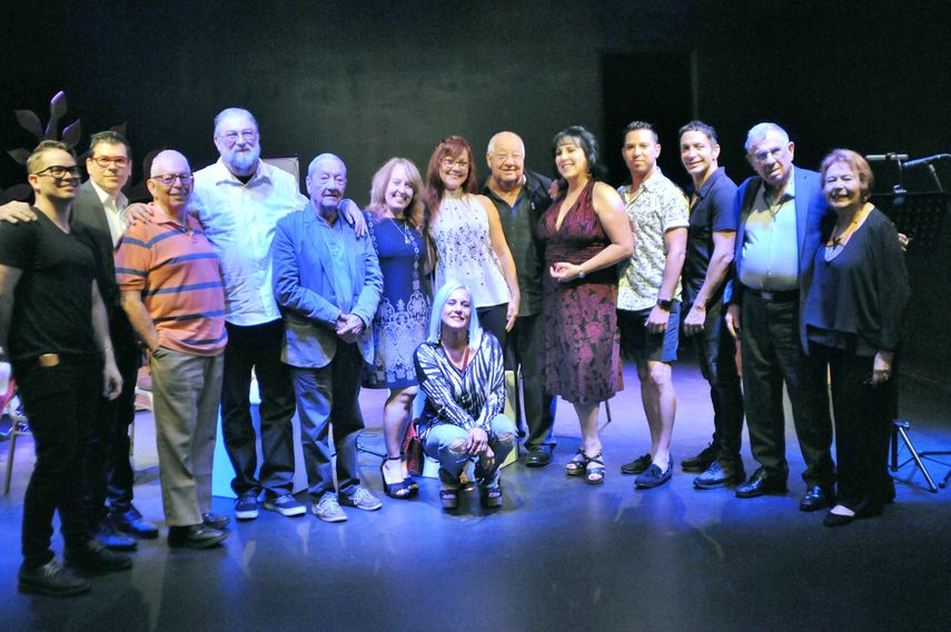 Dramaturgos, actores, directores y promotores del teatro cubano en el exilio apuestan por más espacios y producciones.