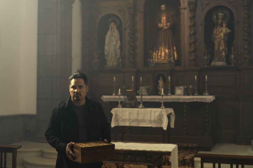 Michael Peña en una escena de la serie Tom Clancys Jack Ryan.