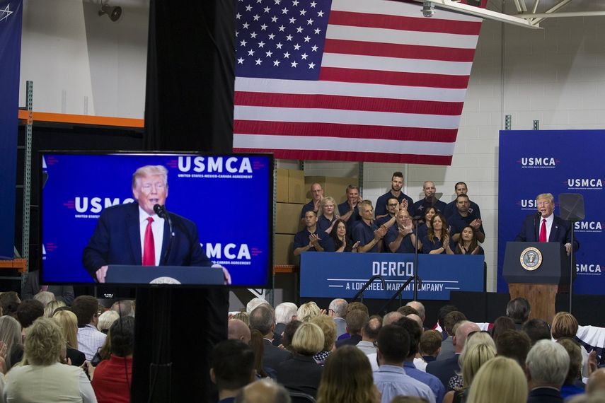 El presidente Donald Trump habla en Derco Aerospace Inc., subsidiaria de Lockheed Martin, el viernes 12 de julio del 2019, en Milwaukee.