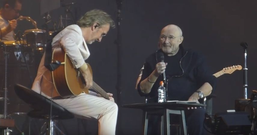 Rutherford apareció por sorpresa en el concierto de Phil Collins este fin de semana en Berlín para interpretar con su viejo colega el tema de 1978 Follow you follow me.