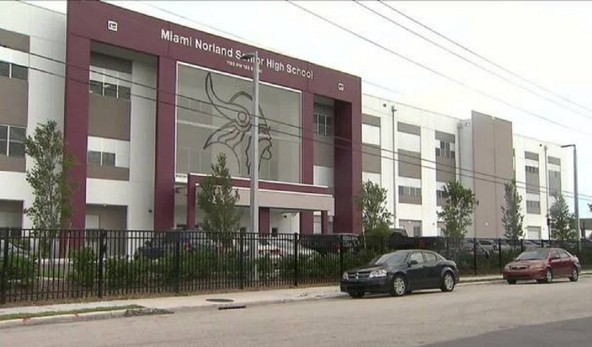 Fachada del&nbsp;Miami Norland High School. (LOCAL 10)&nbsp;