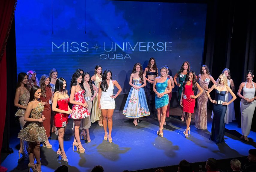 Las 22 candidatas de Miss Universo Cuba 2026 fueron presentadas oficialmente en el Teatro Miami tras completar un proceso de selección que incluyó tres castings organizados por la franquicia nacional.