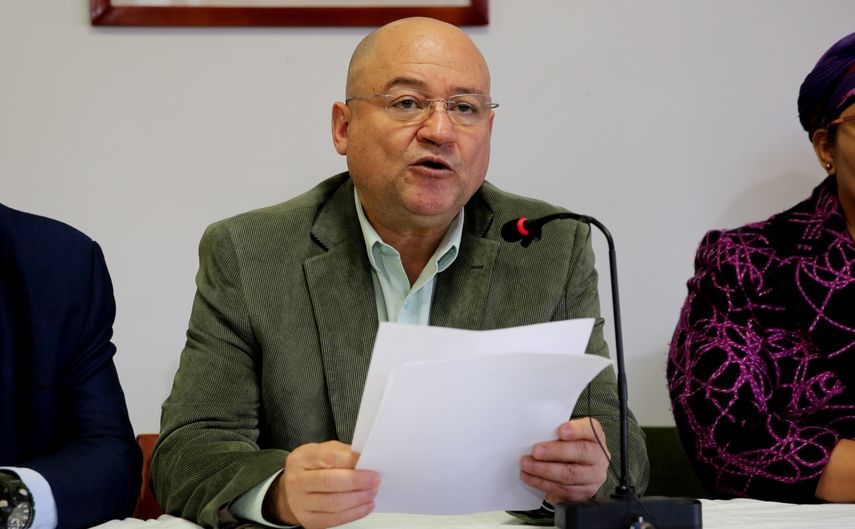 El miembro del partido Fuerza Alternativa Revolucionaria del Comun (FARC), Carlos Antonio Lozada.